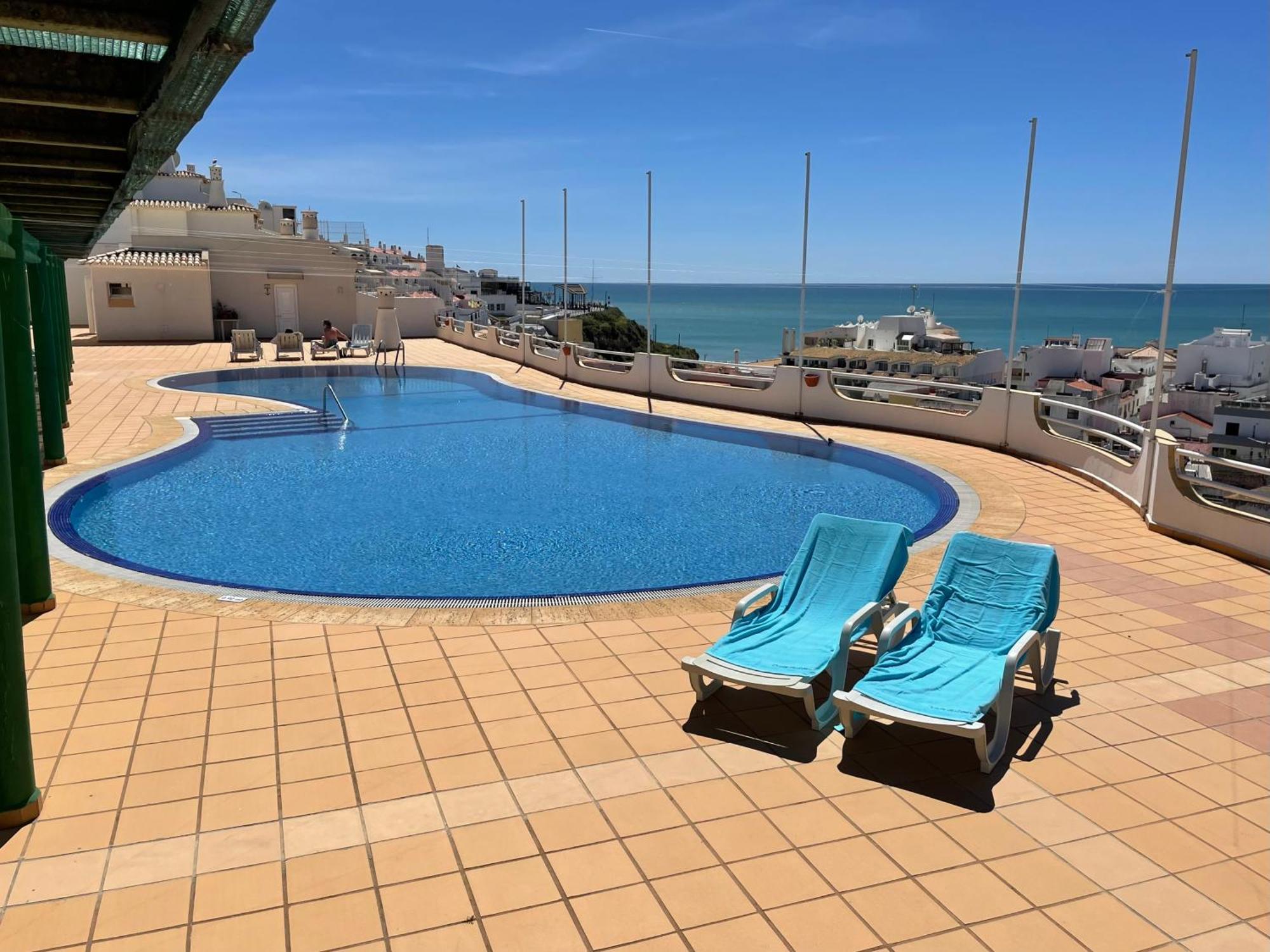 Ocean Balcony Apartment Albufeira Bagian luar foto